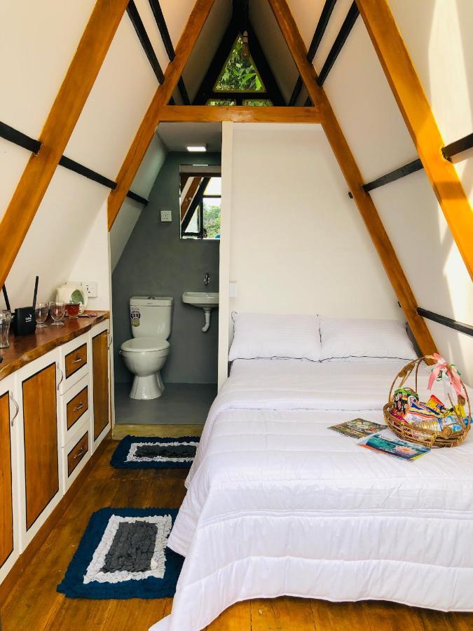 The We2 "Wildwood Elegance Escape" Bed & Breakfast Induruwa Dış mekan fotoğraf